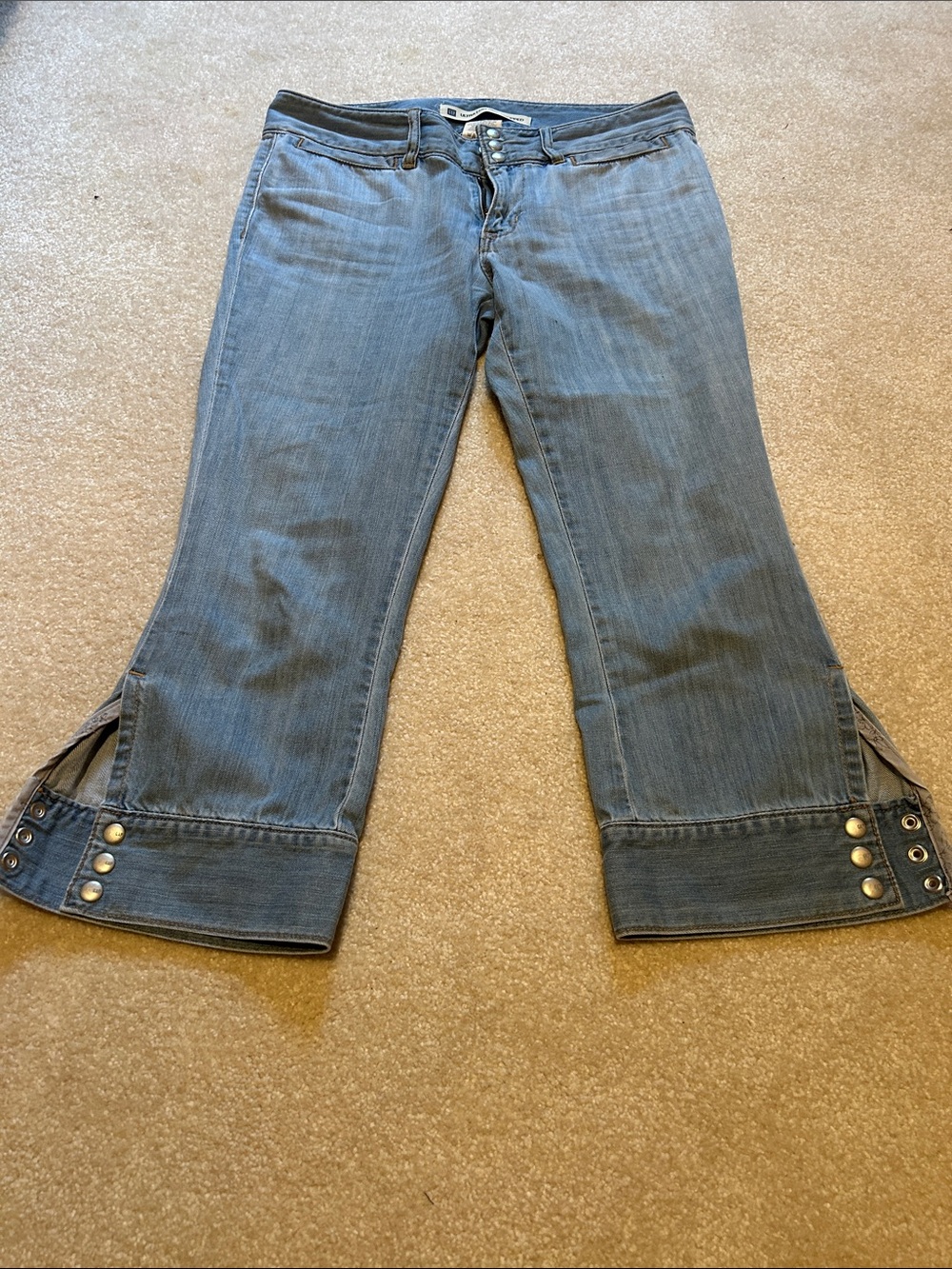 Women’s Blue Denim Crop Jeans with Button Cuff